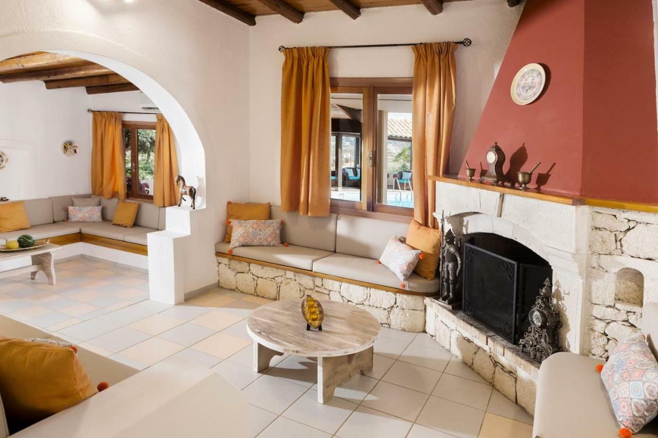 White Sand Villa. Spacious Villa With Prive Pool. Agia Pelagia  Exterior foto